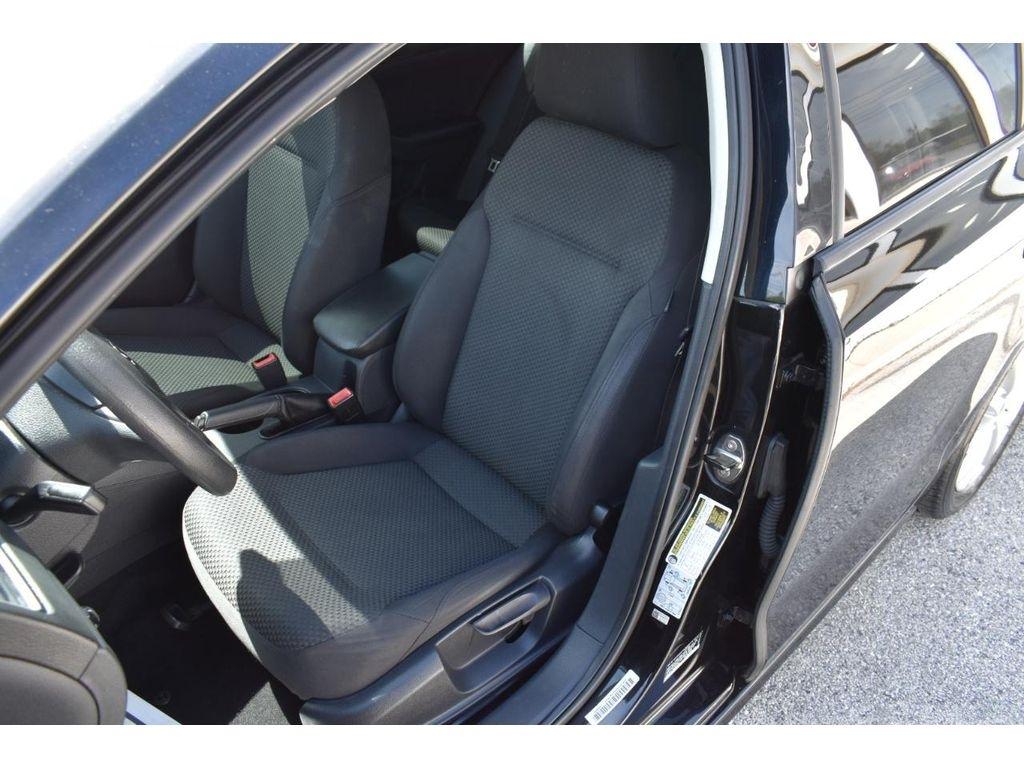 Volkswagen Jetta S 2014