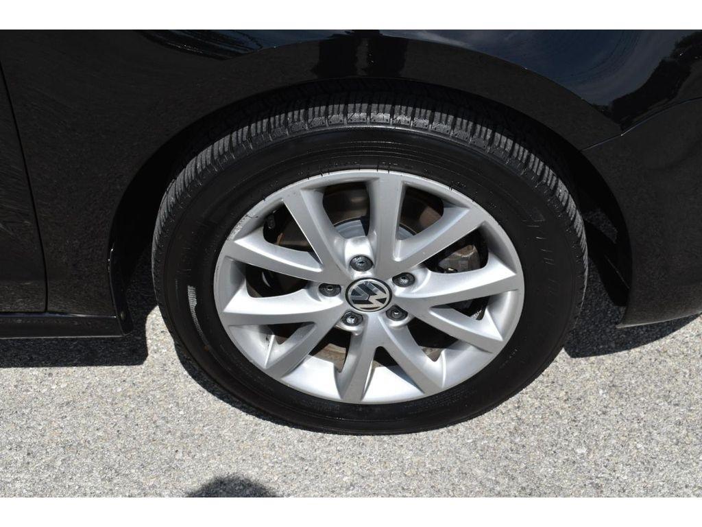 Volkswagen Jetta S 2014