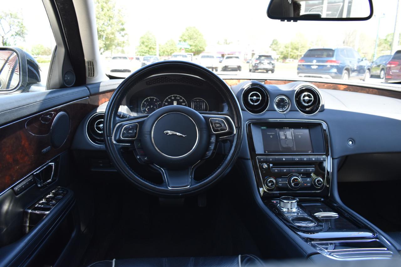 Jaguar XJ-Series XJ Sport 2016