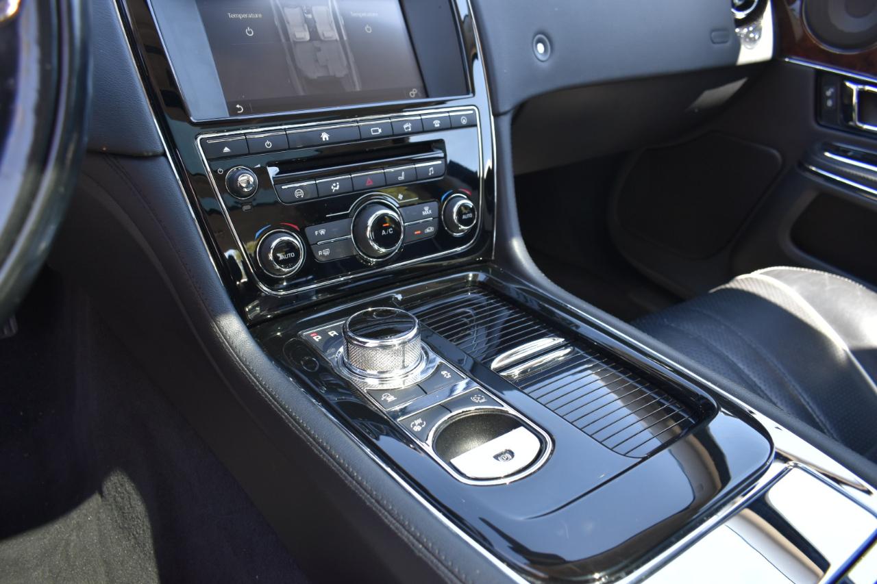 Jaguar XJ-Series XJ Sport 2016