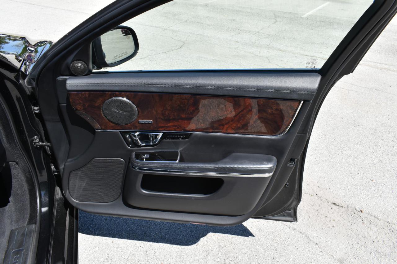 Jaguar XJ-Series XJ Sport 2016