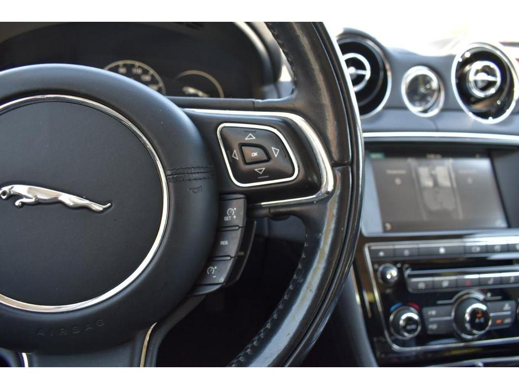 Jaguar XJ-Series XJ Sport 2016