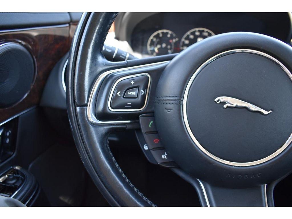 Jaguar XJ-Series XJ Sport 2016