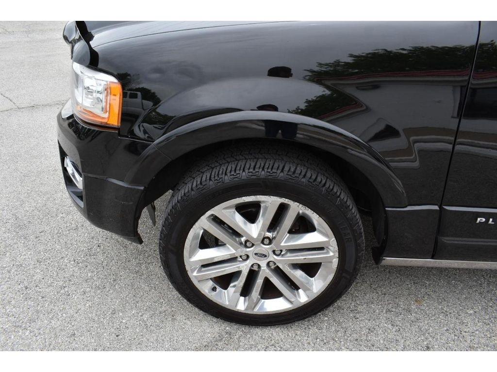 Ford Expedition EL Platinum 4WD 2017