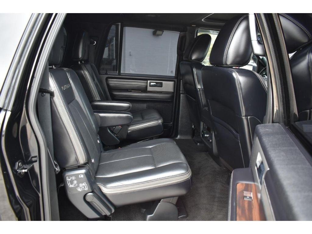 Ford Expedition EL Platinum 4WD 2017