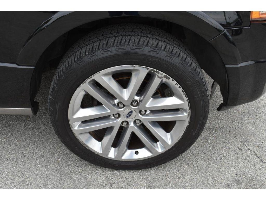Ford Expedition EL Platinum 4WD 2017