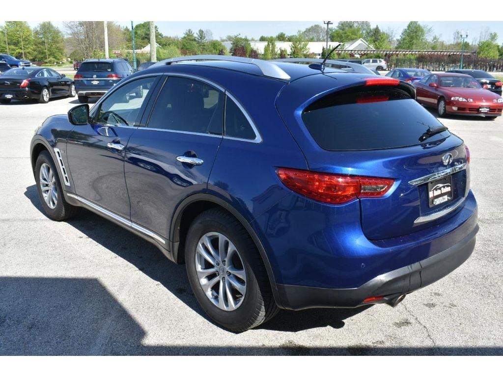 Infiniti QX70 Base AWD 2016