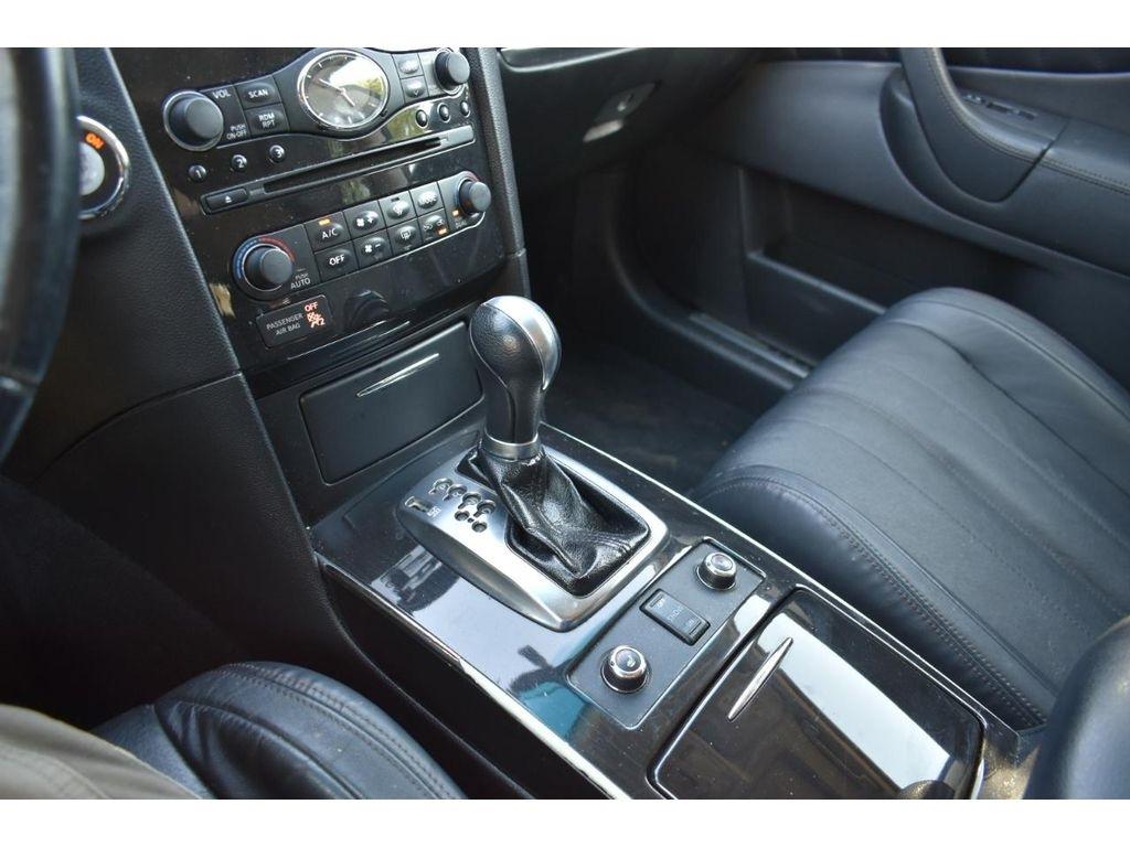 Infiniti QX70 Base AWD 2016