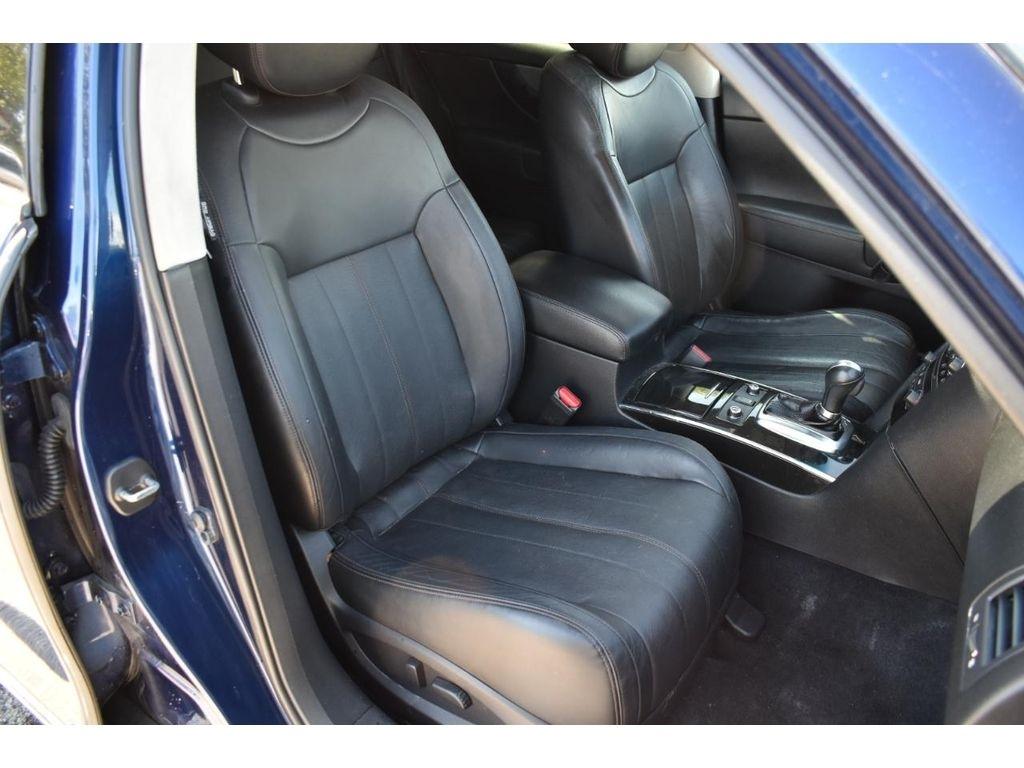 Infiniti QX70 Base AWD 2016