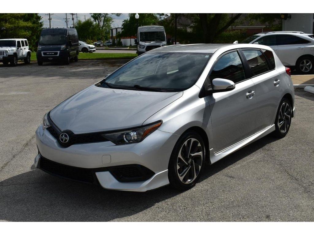 Scion iM 6M 2016
