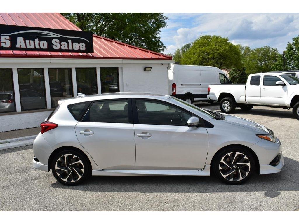 Scion iM 6M 2016