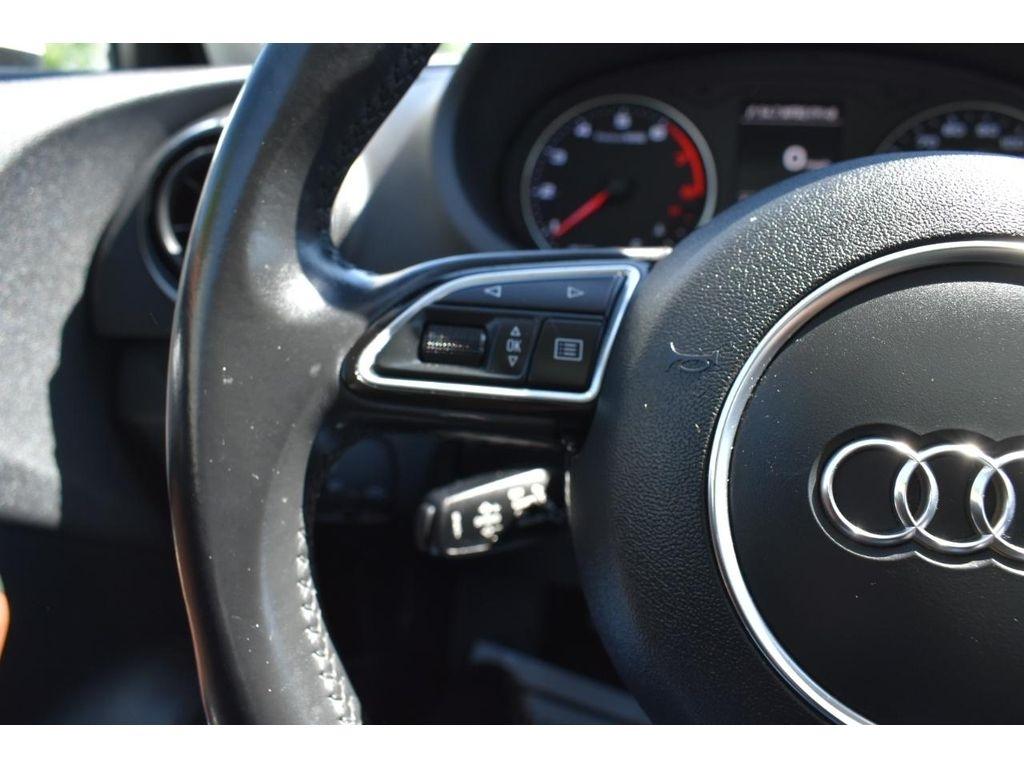 Audi A3 2.0T Premium Plus Sedan quattro S tronic 2016