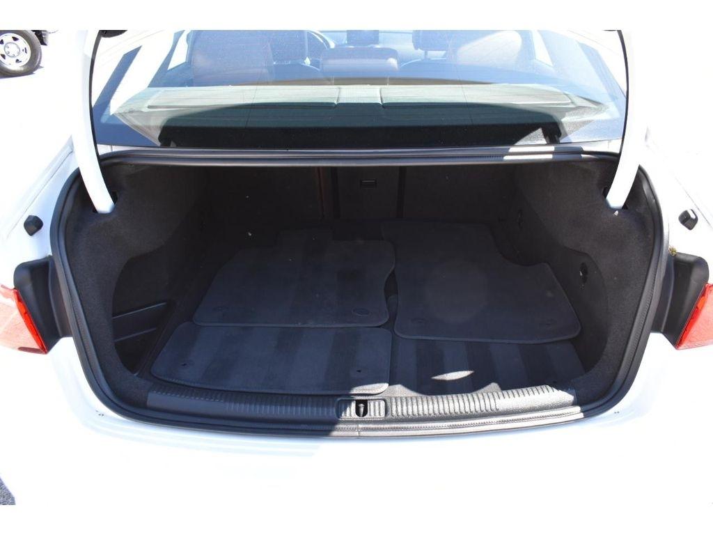 Audi A3 2.0T Premium Plus Sedan quattro S tronic 2016