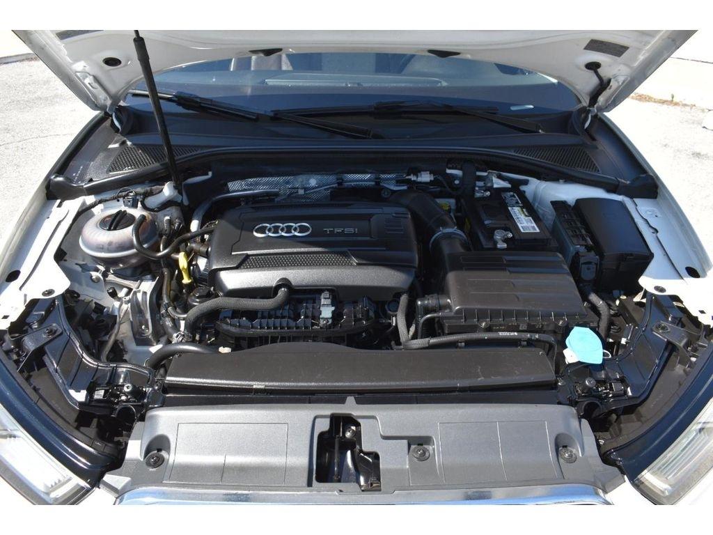 Audi A3 2.0T Premium Plus Sedan quattro S tronic 2016