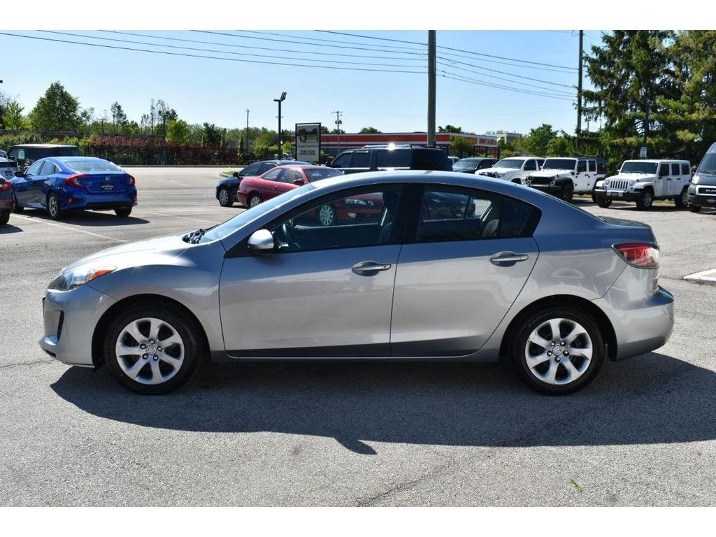Mazda MAZDA3 i Sport 4-Door 2013