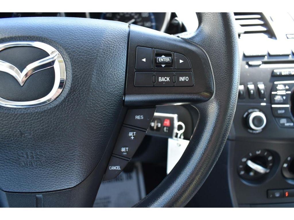Mazda MAZDA3 i Sport 4-Door 2013