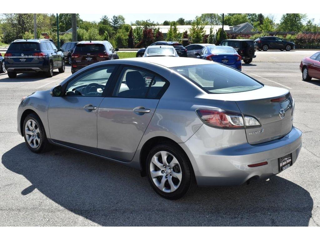 Mazda MAZDA3 i Sport 4-Door 2013