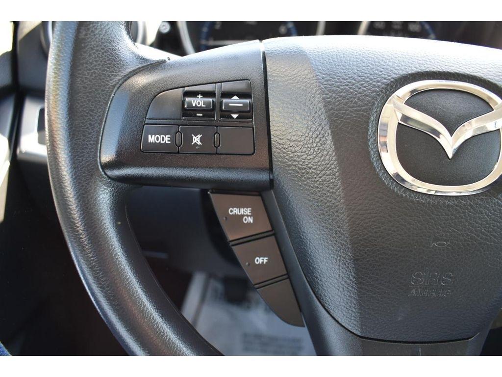 Mazda MAZDA3 i Sport 4-Door 2013