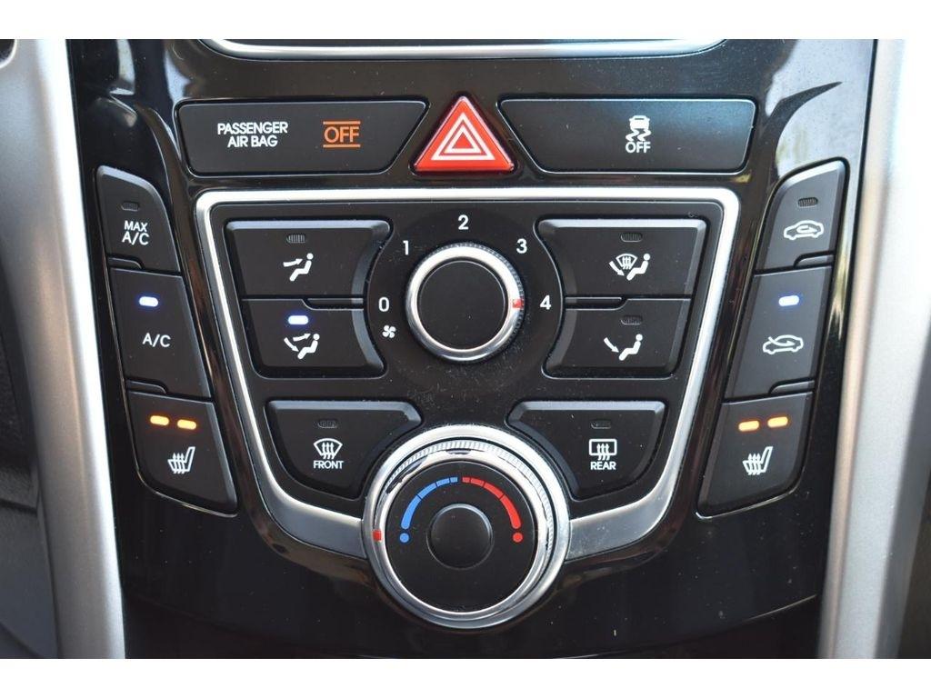 Hyundai Elantra GT A/T 2016