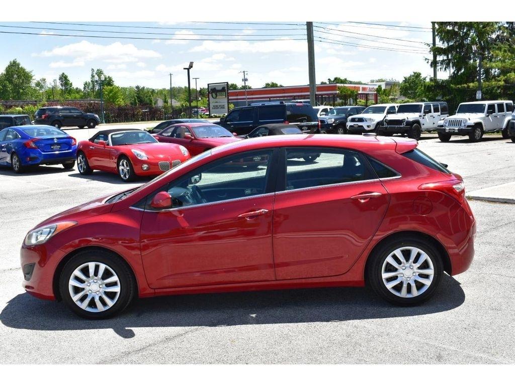 Hyundai Elantra GT A/T 2016