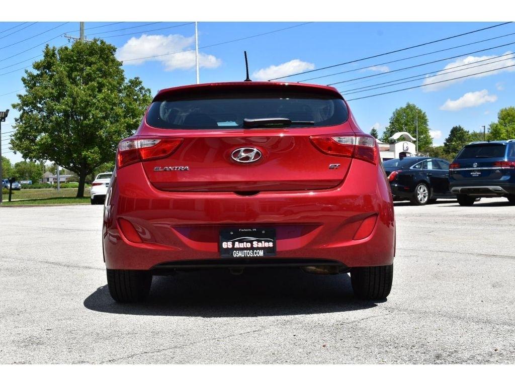 Hyundai Elantra GT A/T 2016