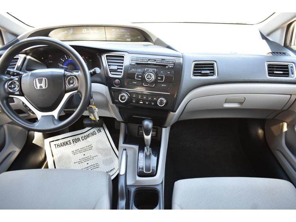 Honda Civic LX Sedan 5-Speed AT 2013