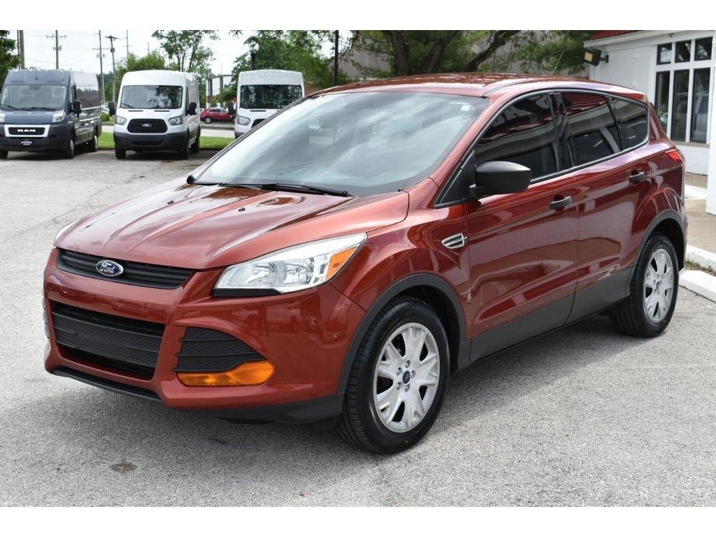 Ford Escape S FWD 2015