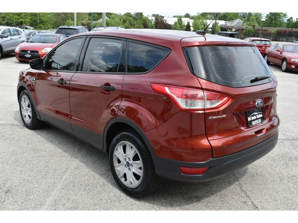 Ford Escape S FWD 2015