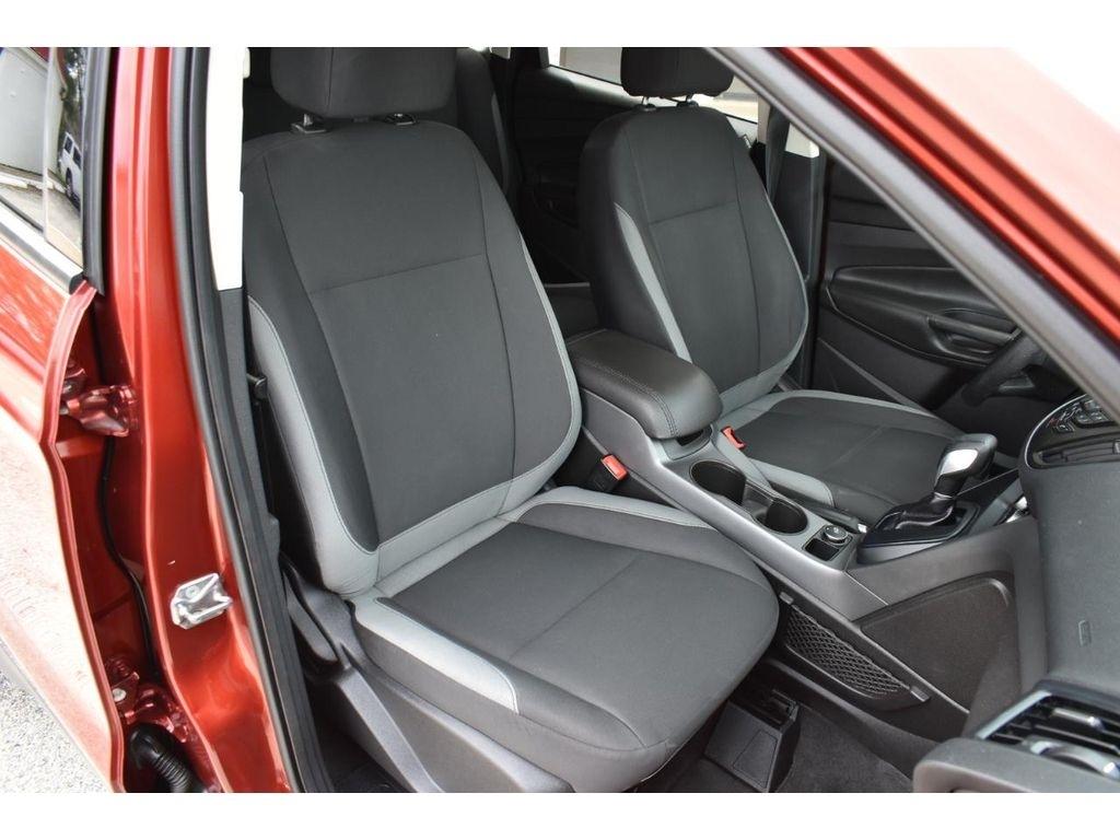 Ford Escape S FWD 2015