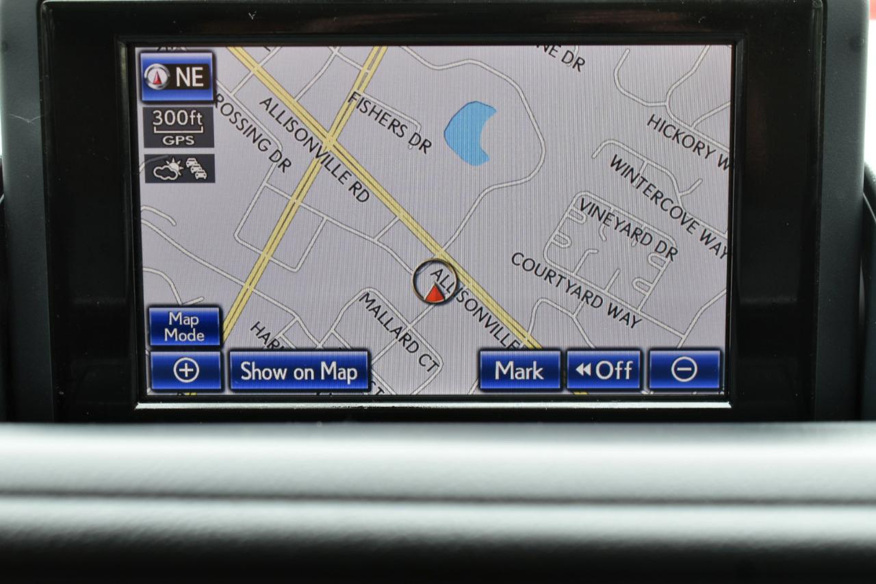 Lexus CT 200h Hybrid 4D Premium Sedan 2013