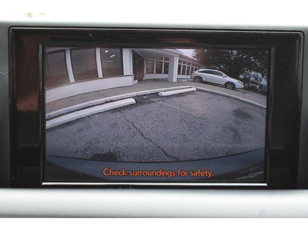 Lexus CT 200h Hybrid 4D Premium Sedan 2013