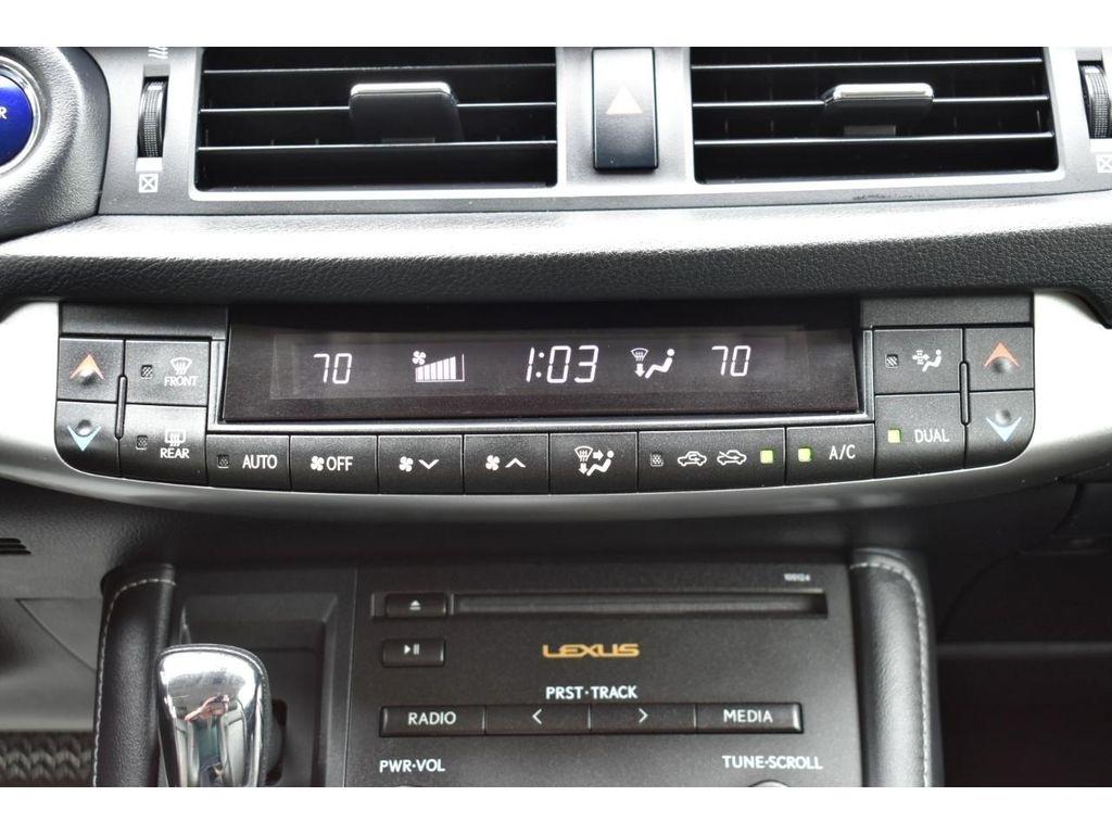 Lexus CT 200h Hybrid 4D Premium Sedan 2013