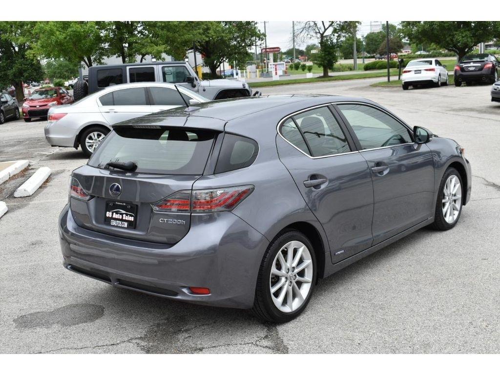 Lexus CT 200h Hybrid 4D Premium Sedan 2013