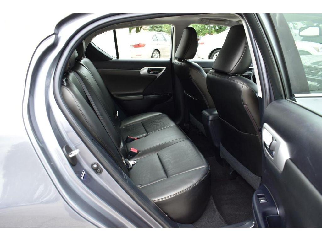 Lexus CT 200h Hybrid 4D Premium Sedan 2013