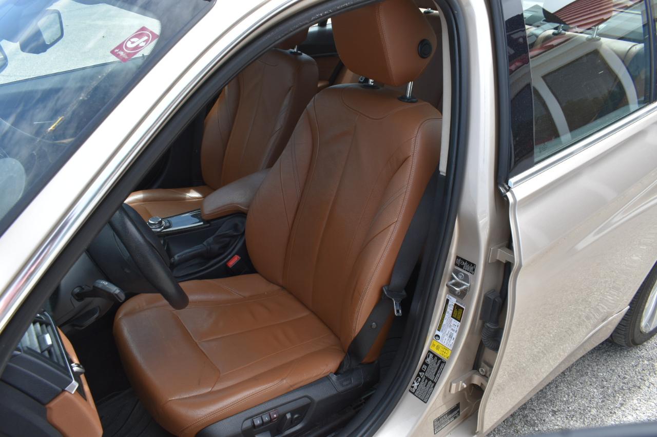 BMW 3-Series 328i xDrive Sedan 2013