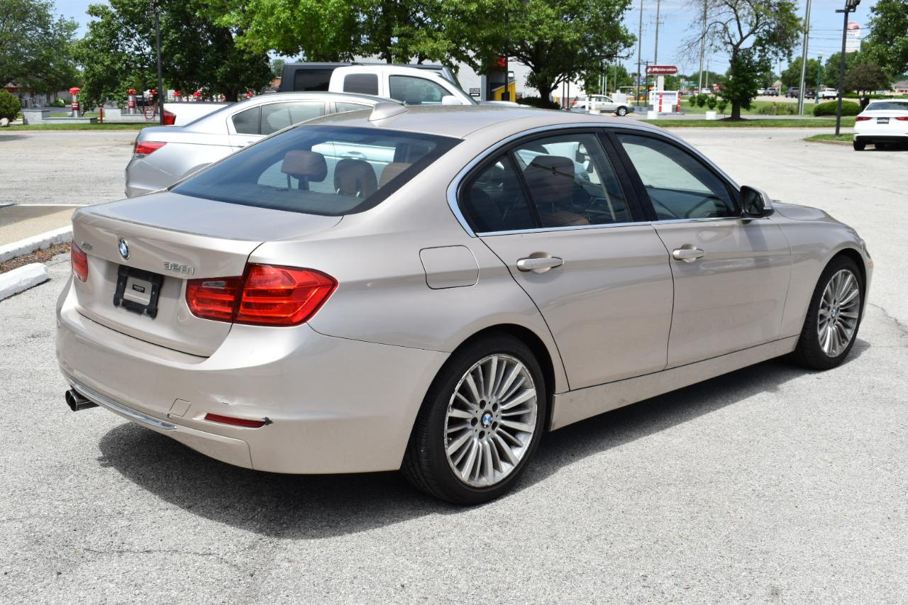 BMW 3-Series 328i xDrive Sedan 2013