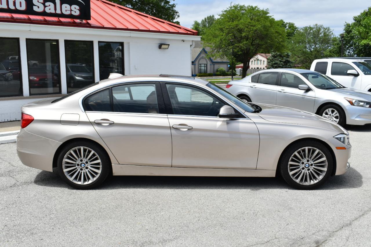 BMW 3-Series 328i xDrive Sedan 2013