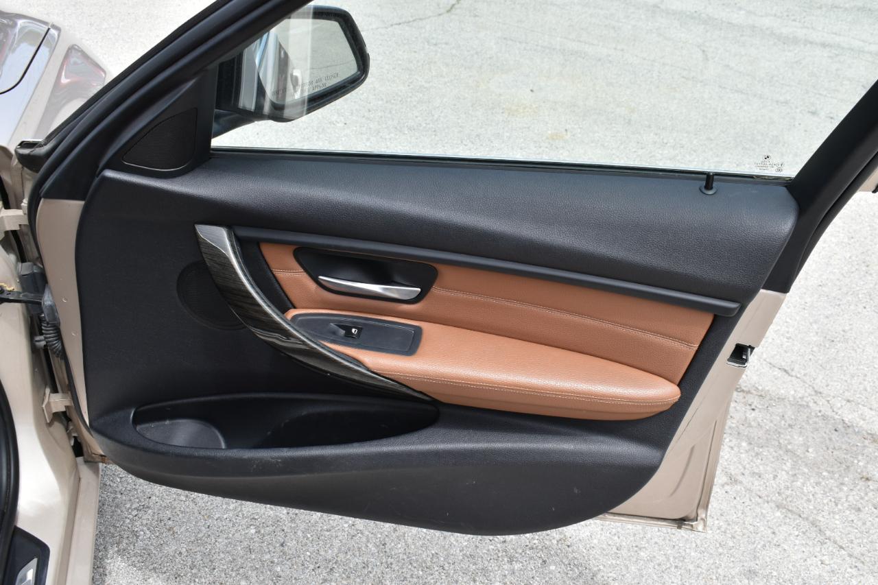 BMW 3-Series 328i xDrive Sedan 2013