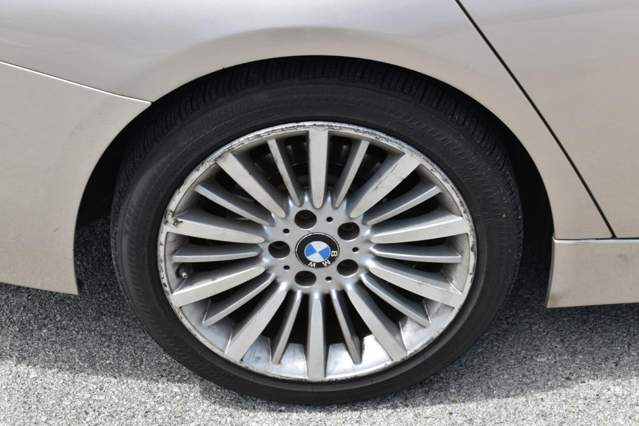 BMW 3-Series 328i xDrive Sedan 2013