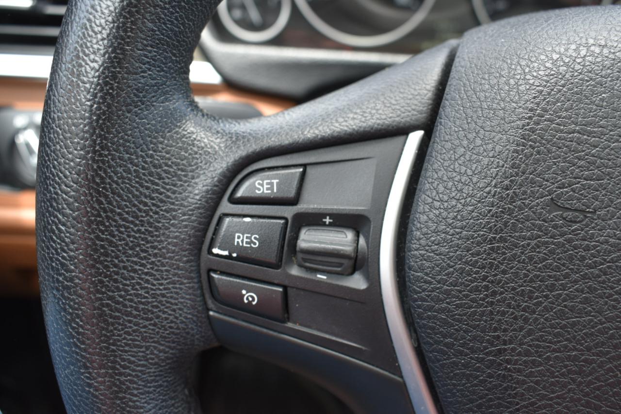 BMW 3-Series 328i xDrive Sedan 2013