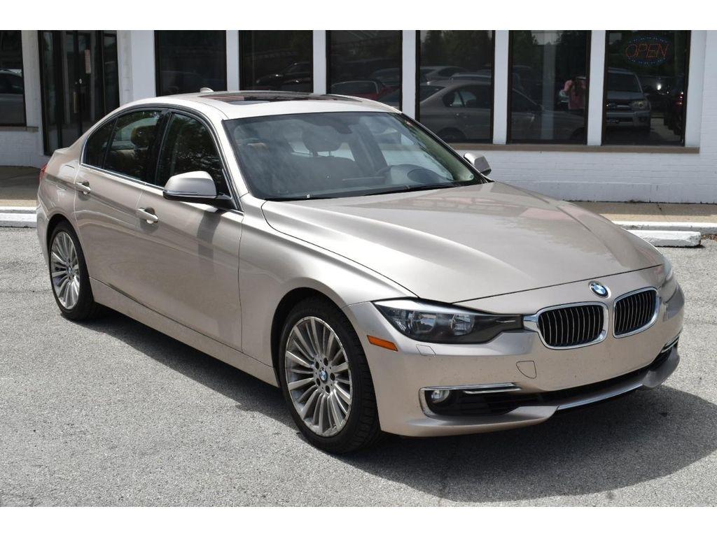 BMW 3-Series 328i xDrive Sedan 2013