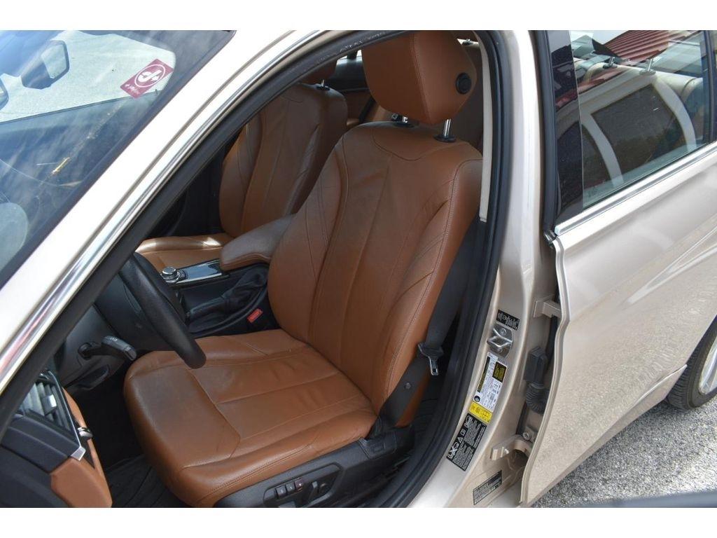 BMW 3-Series 328i xDrive Sedan 2013