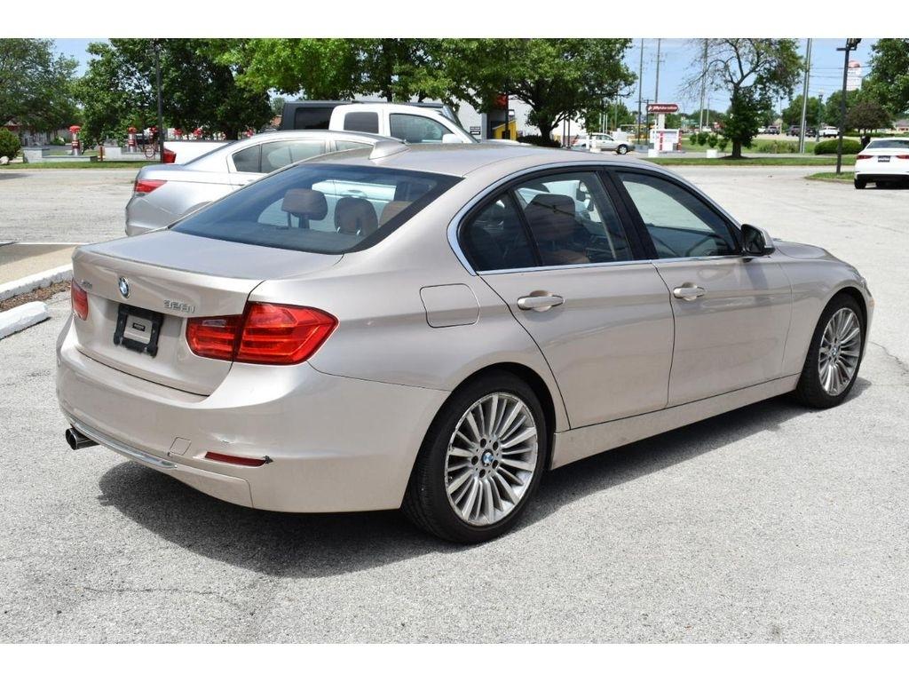 BMW 3-Series 328i xDrive Sedan 2013