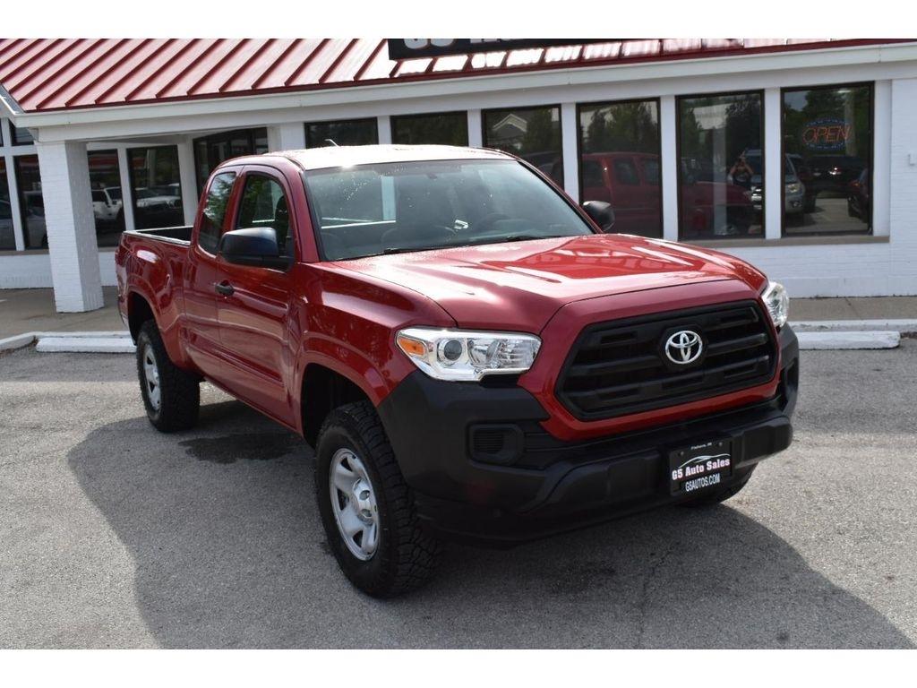 Toyota Tacoma SR5 Access Cab I4 6AT 4WD 2017