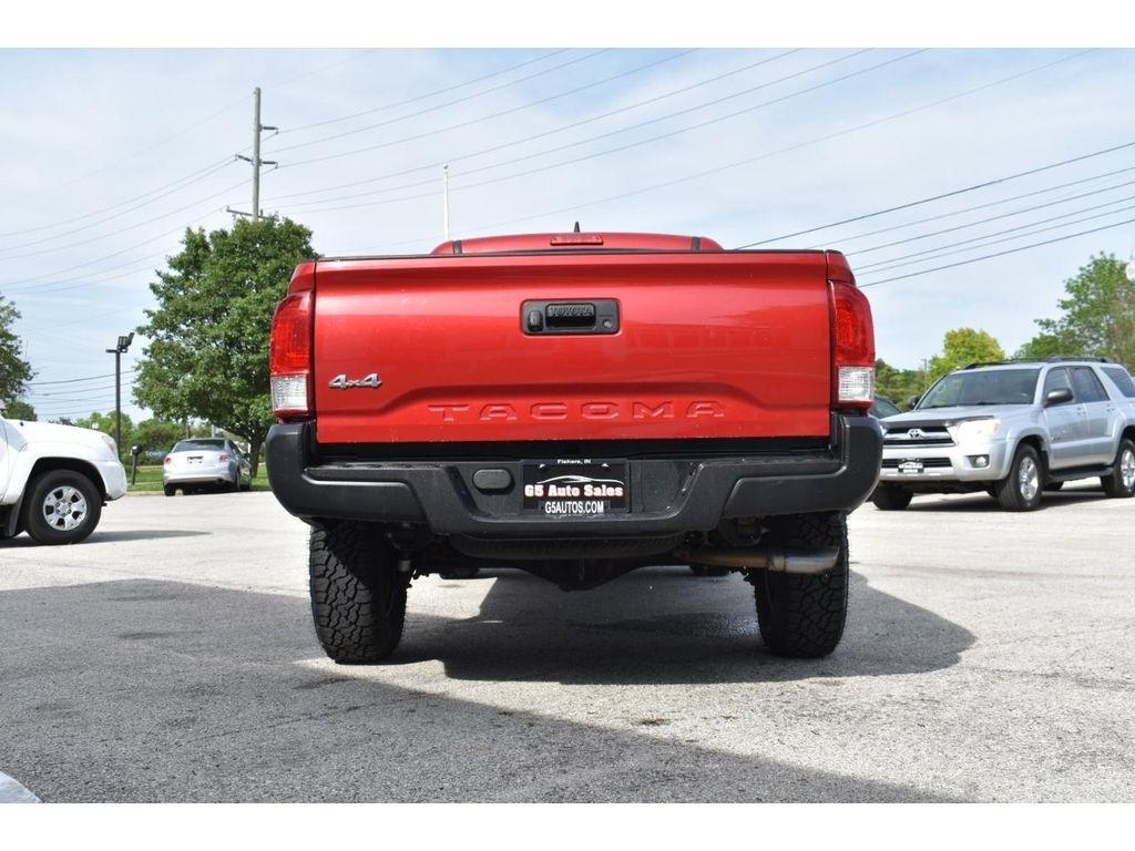 Toyota Tacoma SR5 Access Cab I4 6AT 4WD 2017