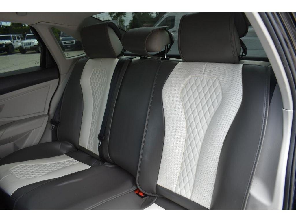 Volkswagen Jetta 1.4T S 6M 2020