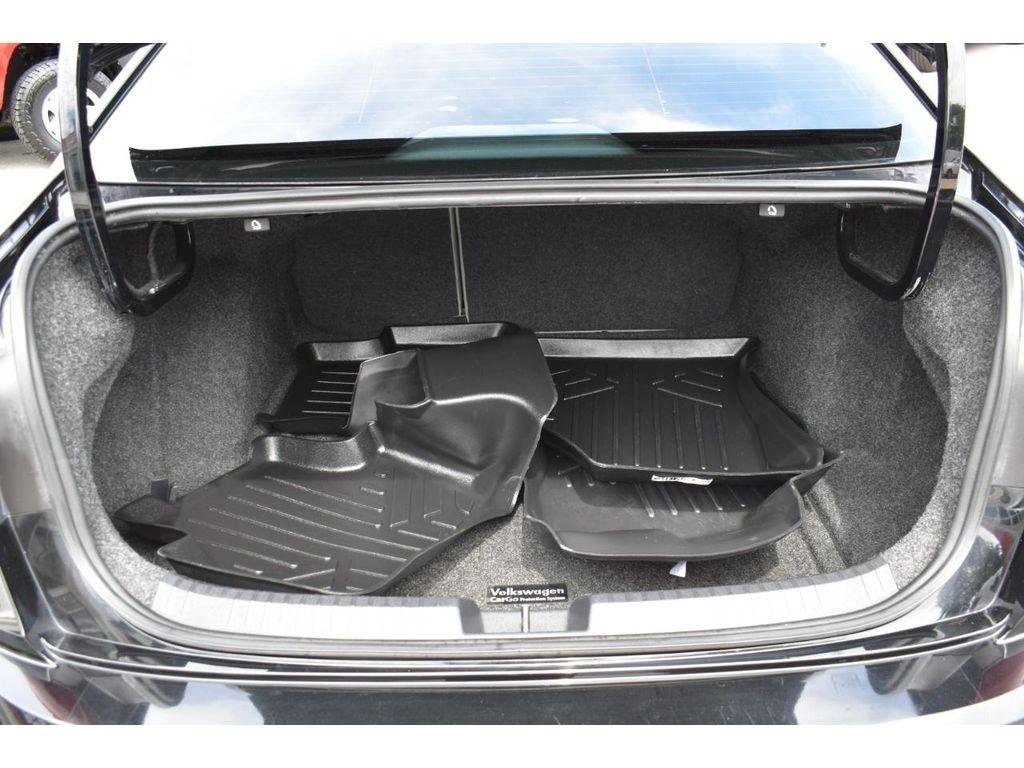 Volkswagen Jetta 1.4T S 6M 2020