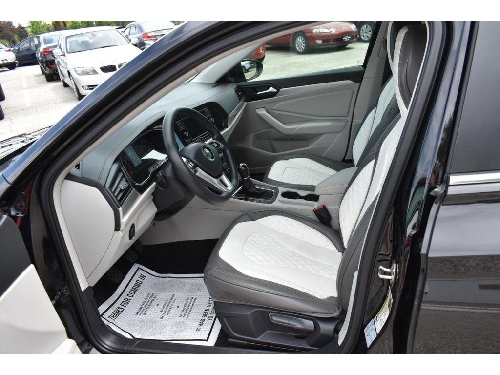 Volkswagen Jetta 1.4T S 6M 2020