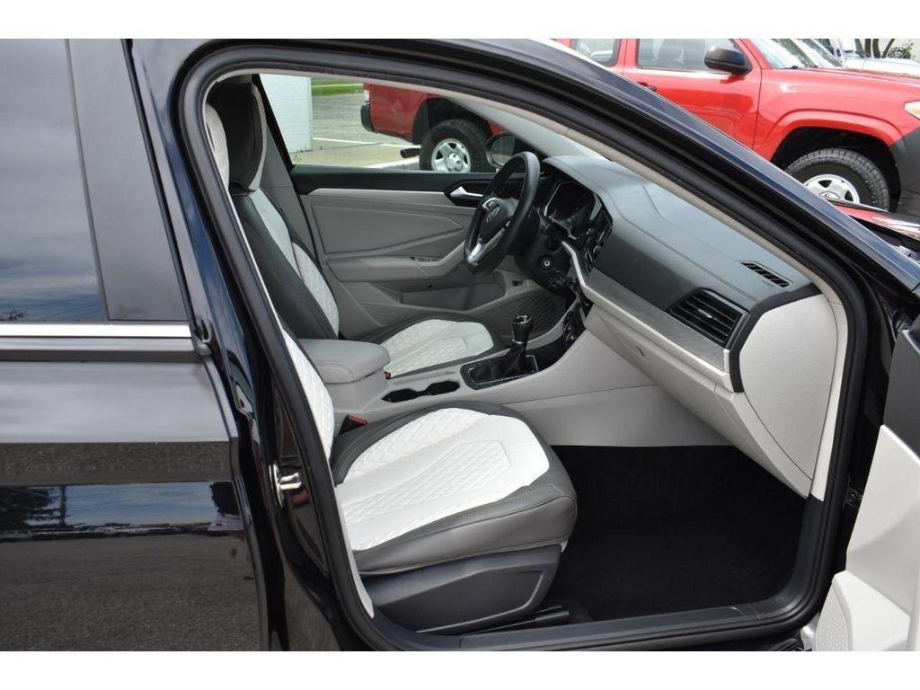 Volkswagen Jetta 1.4T S 6M 2020