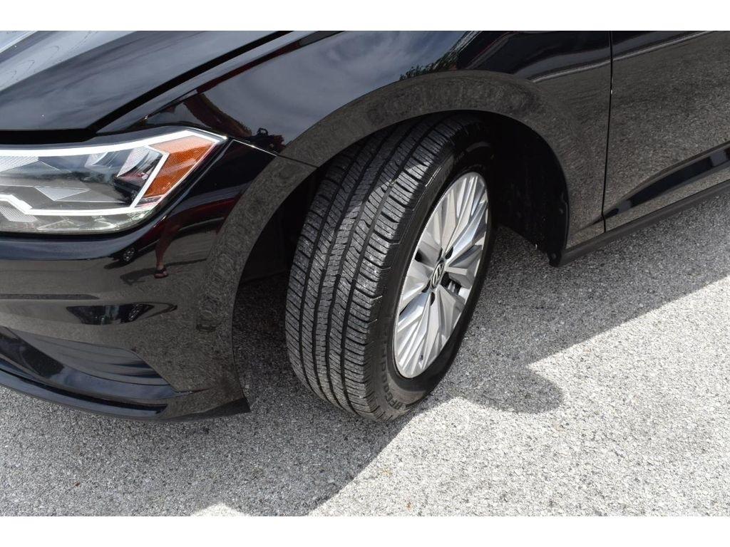Volkswagen Jetta 1.4T S 6M 2020